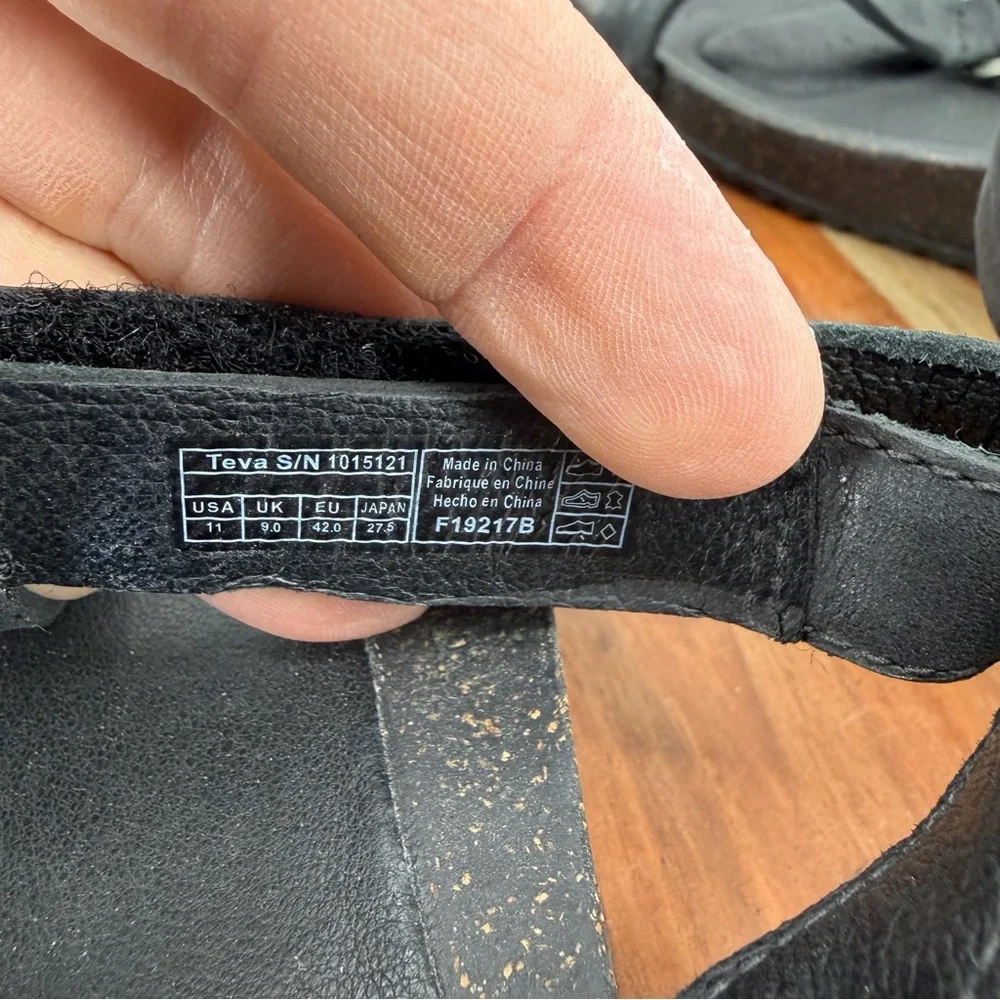Teva Black‎ 1015121 Ysidro Wedge Leather Sandals sz 11